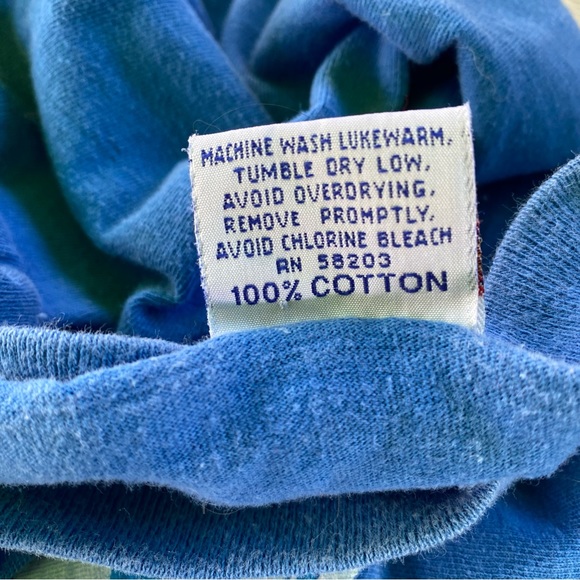 Vintage 80’s blue tourist t-shirt, San Diego and sailboats, size medium - Picture 6 of 10